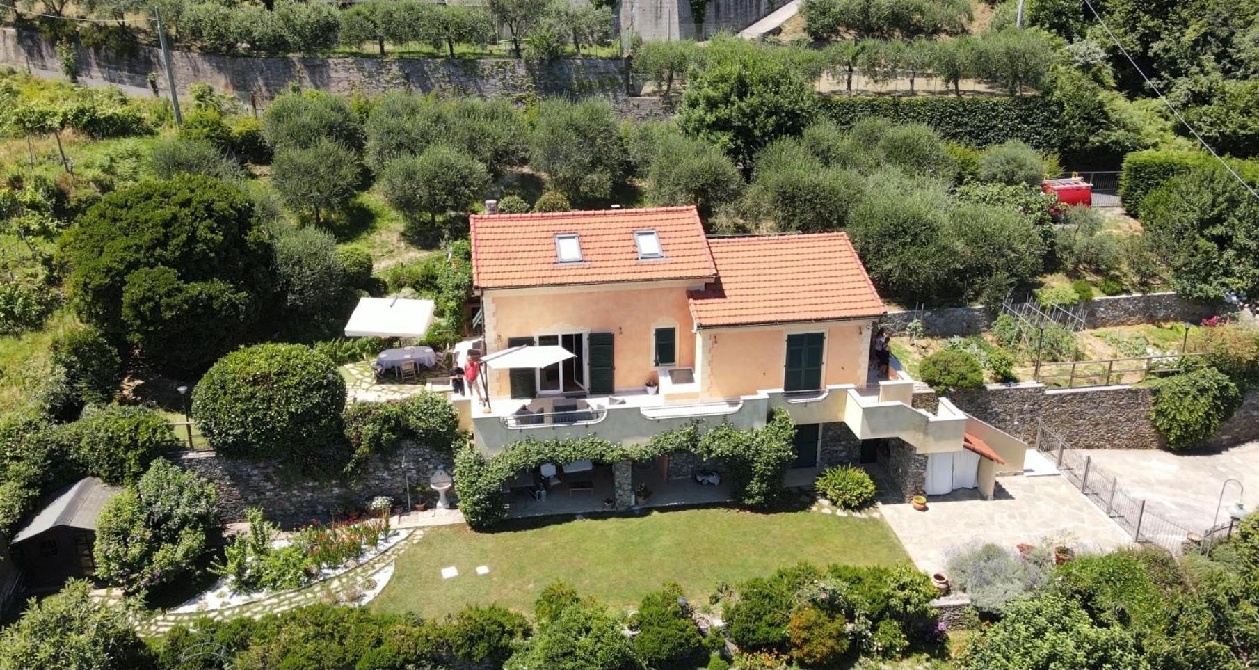 Villa Claudia Quiliano Exterior photo